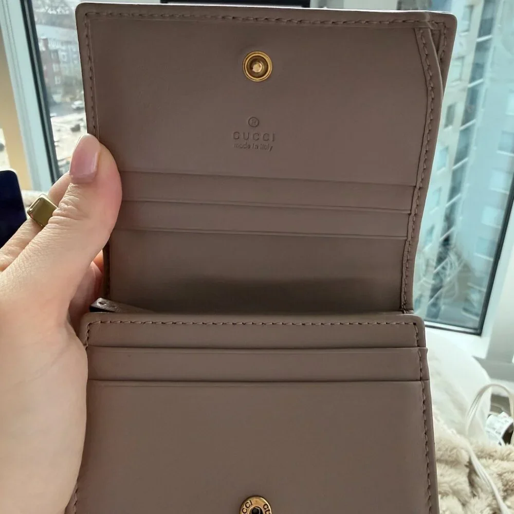 Gucci Quilted GG Marmont Small Wallet in Taupe - Picture 5 of 6